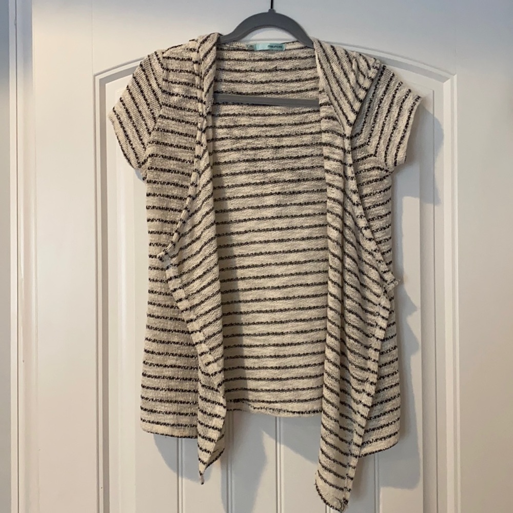 Short sleeve cardigan